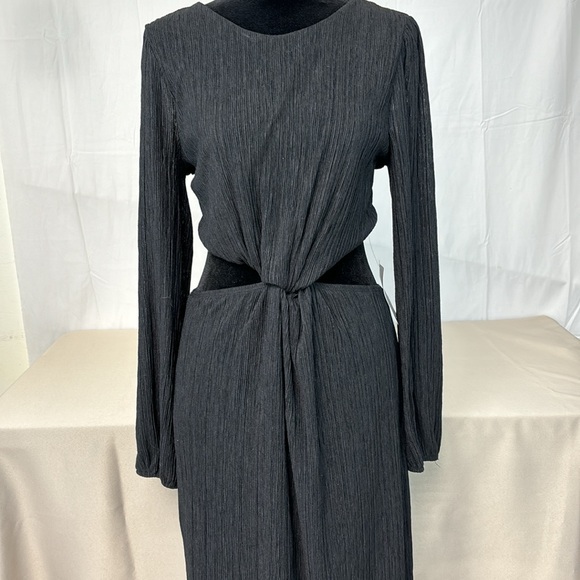 Lush Long Sleeve Twist Front Open Midrift Maxi Dress sz L - Picture 4 of 17